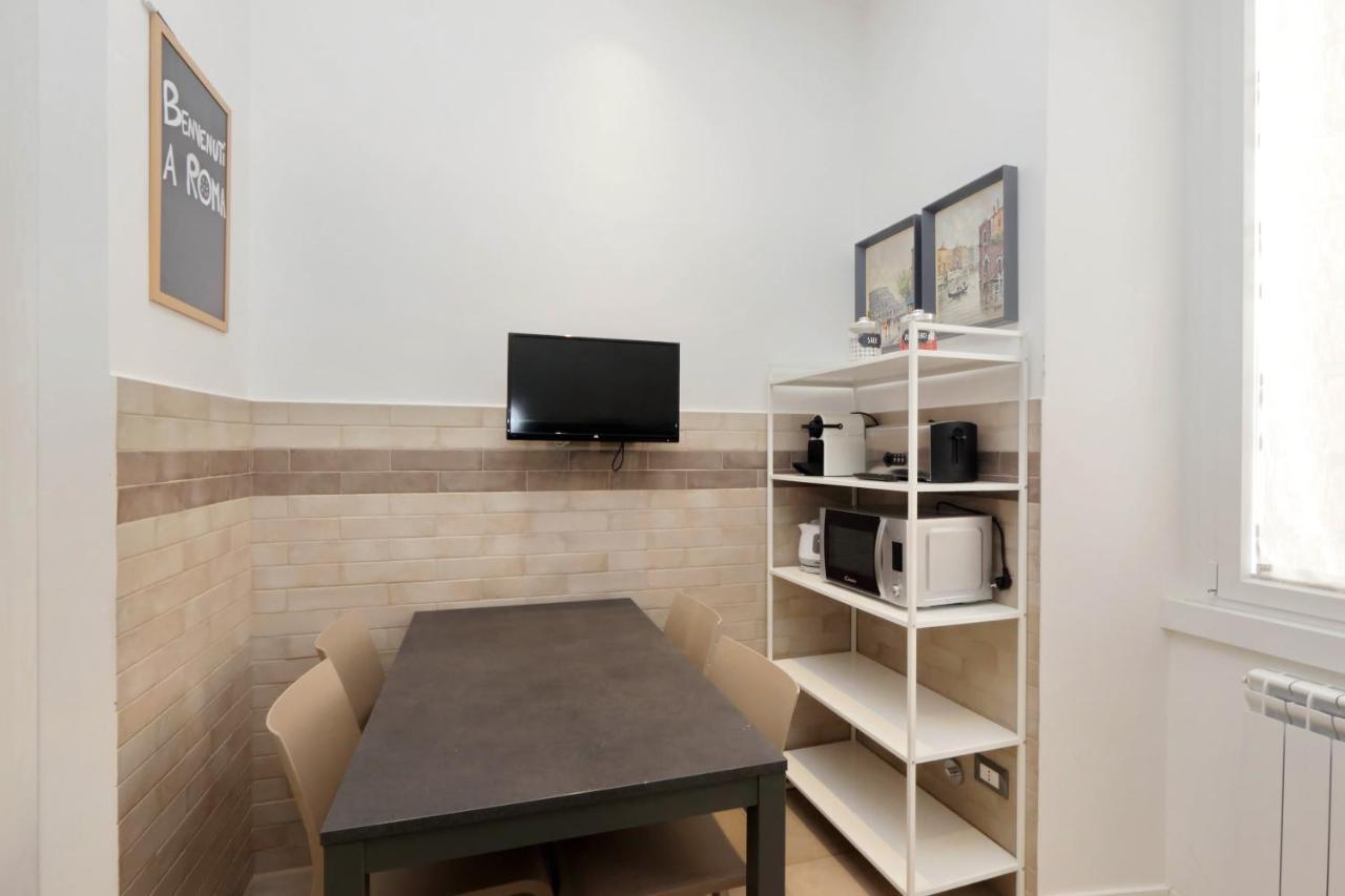 Vatican Museum Bright Apartment Up To 8 People Roma Esterno foto