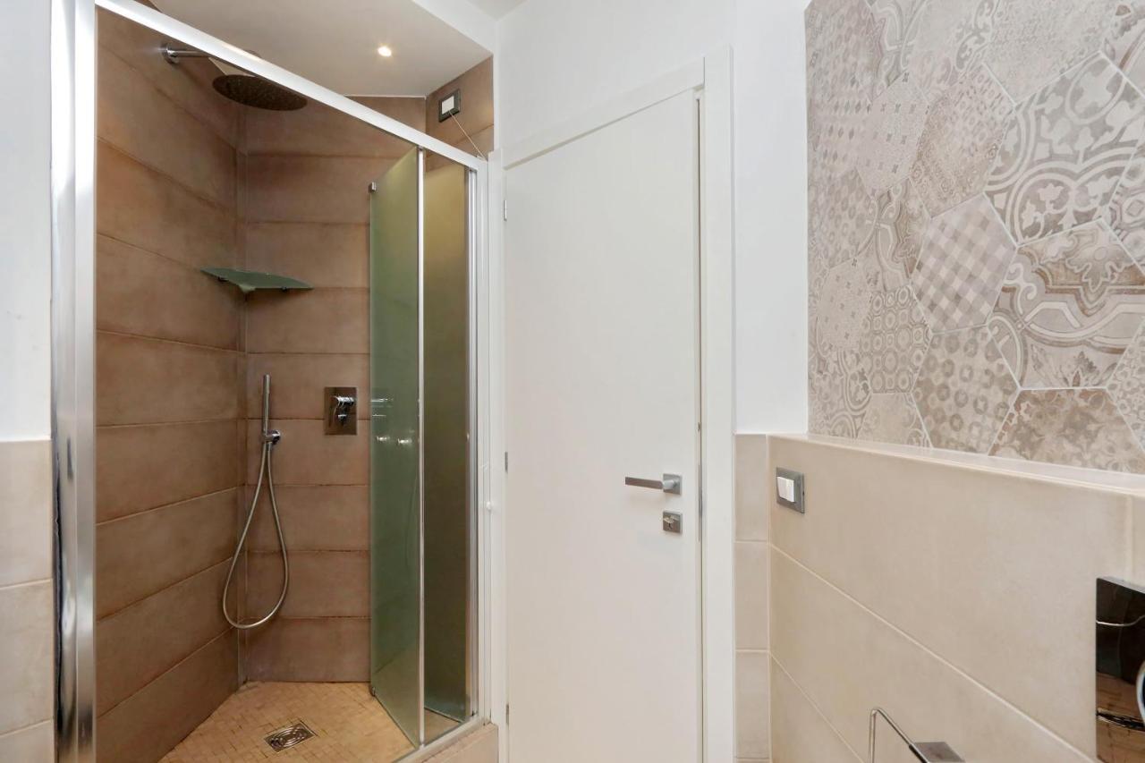 Vatican Museum Bright Apartment Up To 8 People Roma Esterno foto
